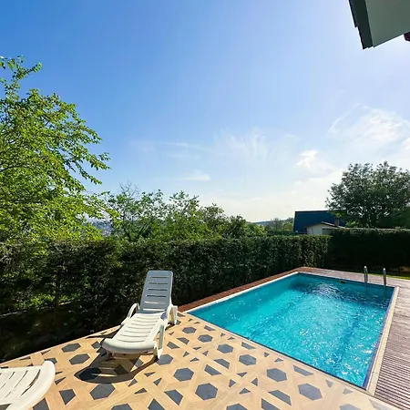 Villa Deva Eskiomerler