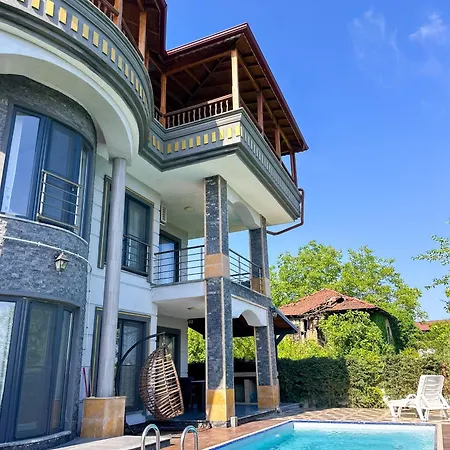 Villa Deva Villa